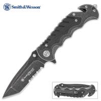 19-SW8550 - Smith And Wesson Border Guard Pocket Knife
