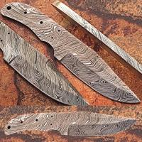 BDM-01 - 8.5 Damascus Steel Hunting Skinner Knife Blank Blade