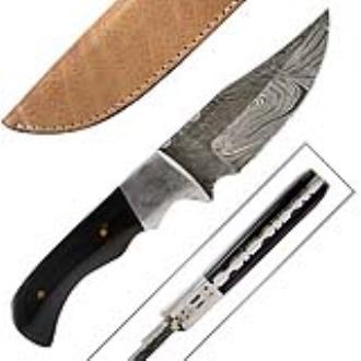 Custom Made Damascus Hunting Knife with Full Tang Buffalo Horn Handle
