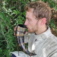 IN4215LS - Medieval Snakeskin Drinking Horn with Leather String Holder