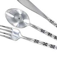 IN60733 - Medieval Stainless Steel Hand Forged Clover Design Cutlery Set